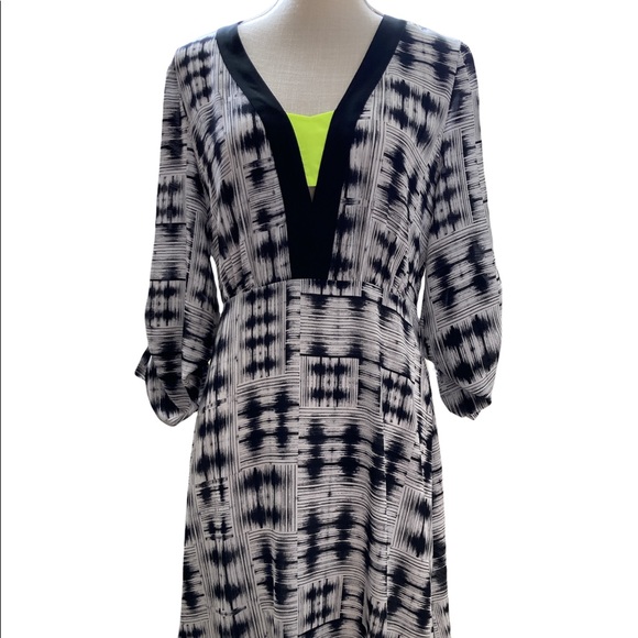 🎉HP🎉NWT BCBG Maxazria “Edyth” Dress - Picture 2 of 16